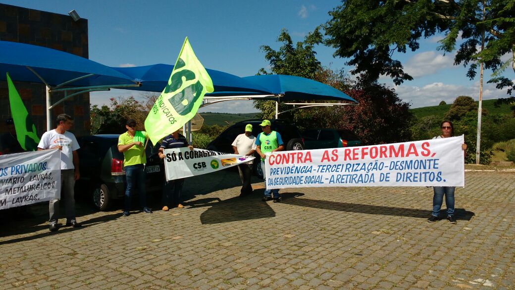 12 de abril - Carmo da Cachoeira 2